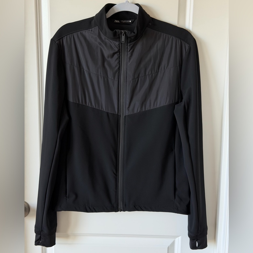Zara Men's Black Stretch Full Zip Jacket With Trumb Holes And Side Pockets